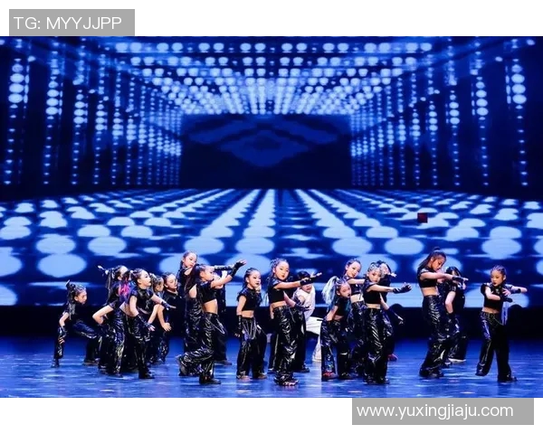 南京街舞队灵活性探秘：舞动城市节奏与青春活力的完美结合