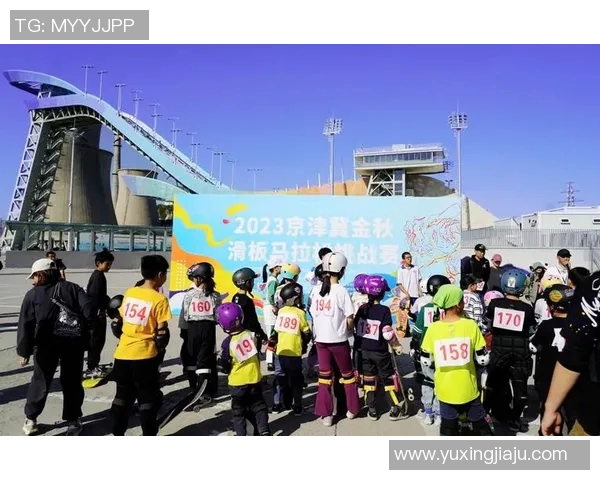 深圳城市马拉松评析滑板队的速度与技巧表现之精彩瞬间 深圳城市马拉松评析滑板队的速度与技巧表现之精彩瞬间